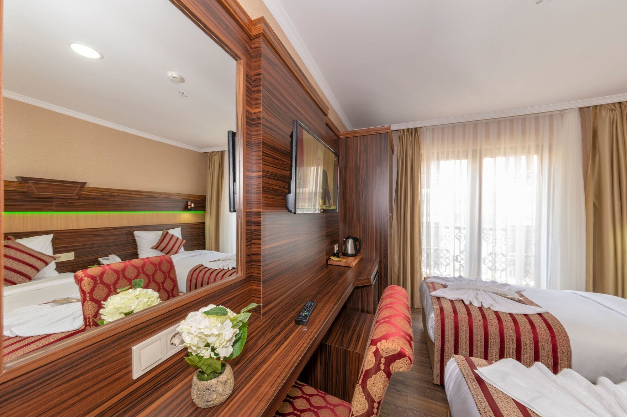 Vision Deluxe Hotel Стамбул Экстерьер фото